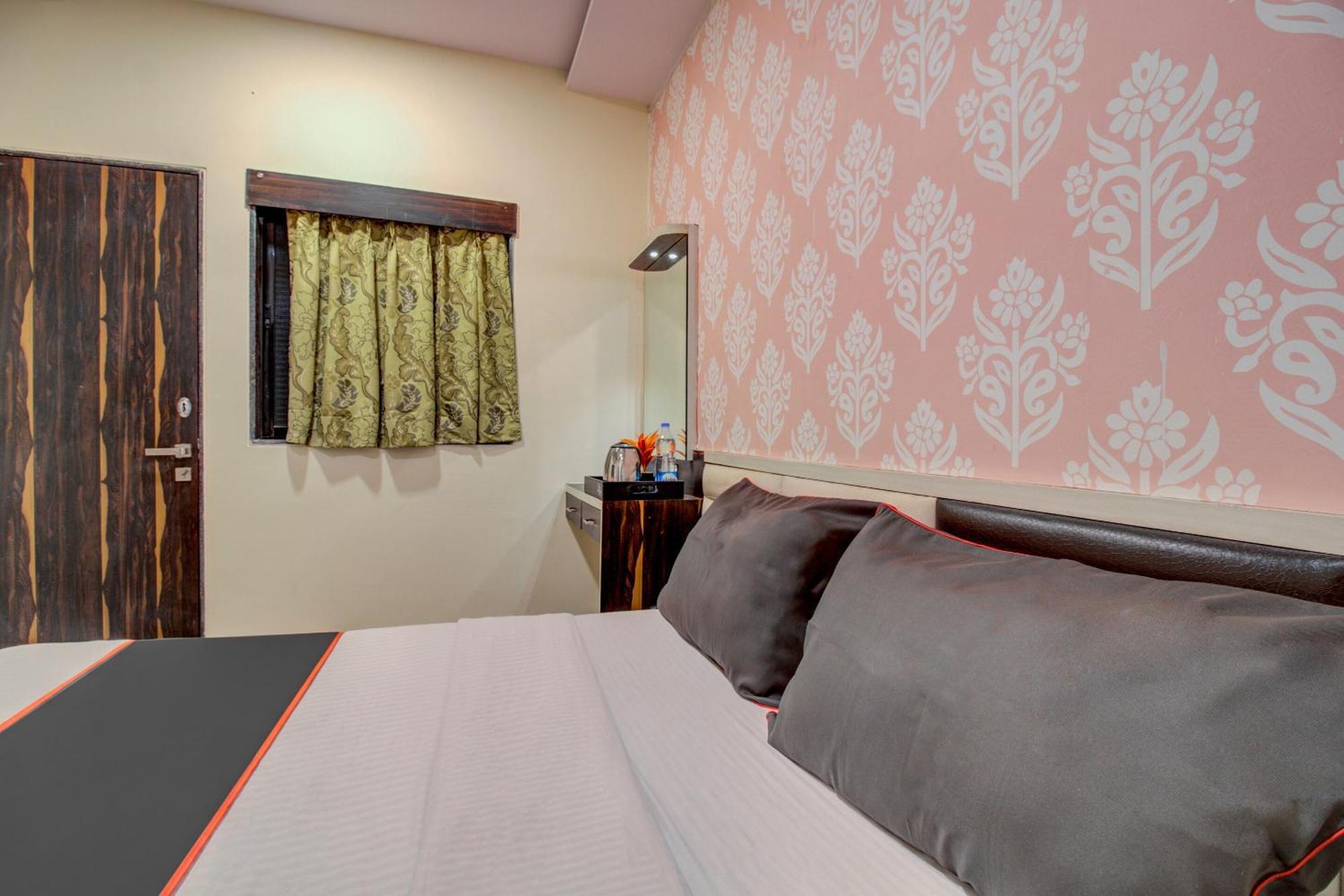 Collection O Golden Tulipz Boutique Hotell Mumbai Eksteriør bilde